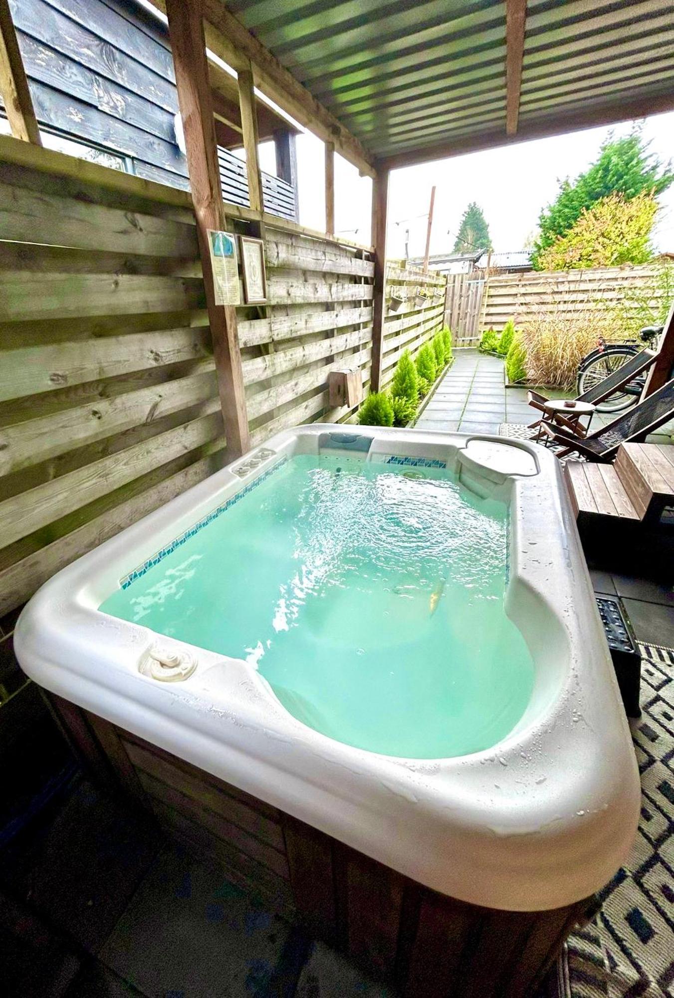 Tiny House With Sauna & Jacuzzi Near Amsterdam Vijfhuizen 外观 照片